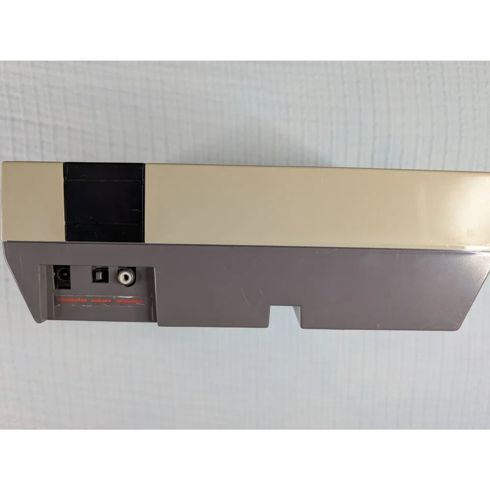 Nintendo Entertainment System (Console and Controller) - UPDATED and TESTED